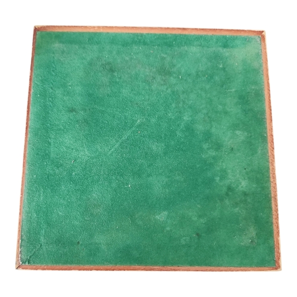 Vintage Wooden Tic-Tac-Toe Game Set | Mid-Century Green Felt Board XOXO Decor - Picture 4 of 6